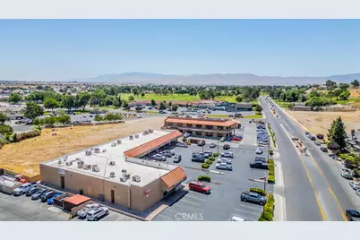 13370 Alta Vista Drive, Victorville, CA 92395 - Photo 30