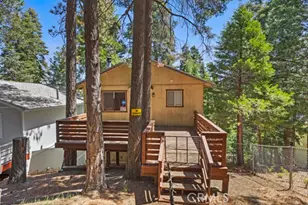 26241 Boulder Ln, Twin Peaks, CA 92391 - Photo 24