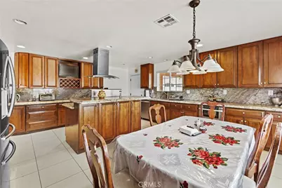 19345 Warren, Riverside, CA 92508 - Photo 12
