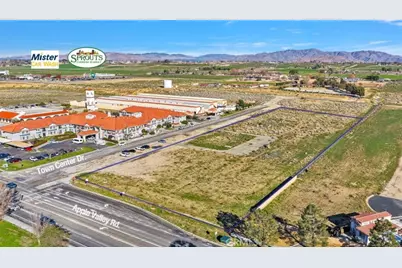 19333 Town Center, Apple Valley, CA 92308 - Photo 2