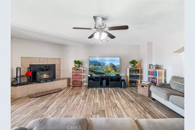 13850 Nightshade Road, Apple Valley, CA 92307 - Photo 12