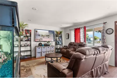 16011 Smoke Tree, Hesperia, CA 92345 - Photo 4