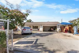 16011 Smoke Tree, Hesperia, CA 92345 - Photo 2