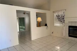13794 Valera, Victorville, CA 92392 - Photo 4