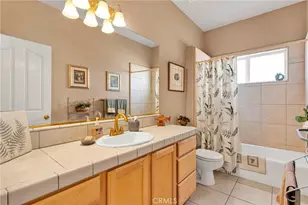 14128 Rincon, Apple Valley, CA 92307 - Photo 38