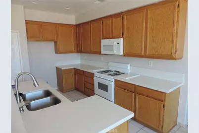 11907 Wallflower Court, Adelanto, CA 92301 - Photo 34