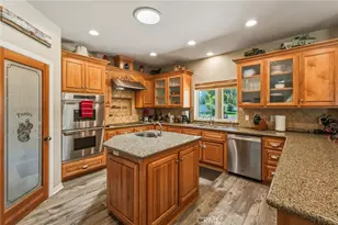 24155 Maze Stone Ct, Hemet, CA 92545 - Photo 8