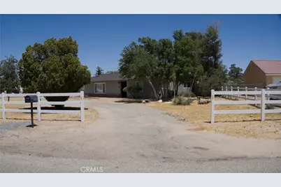 13033 Chief Joseph, Apple Valley, CA 92308 - Photo 2