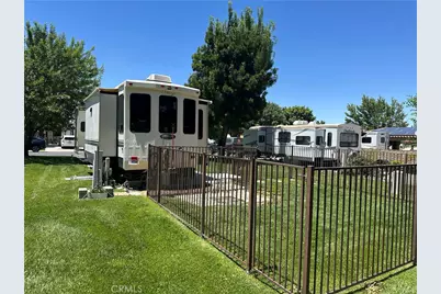 11591 Ridgemark Road, Apple Valley, CA 92308 - Photo 8