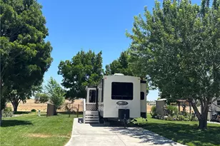11591 Ridgemark Rd, Apple Valley, CA 92308 - Photo 1