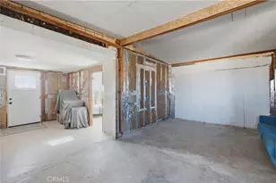 46275 Palma Vista, Newberry Springs, CA 92365 - Photo 12