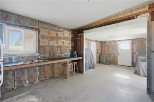 46275 Palma Vista, Newberry Springs, CA 92365 - Photo 14