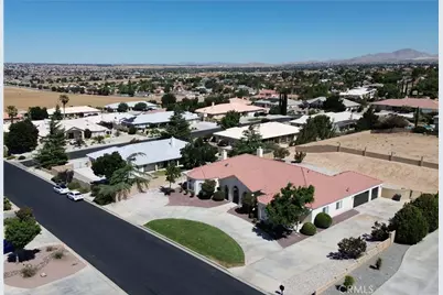20230 Quail Run Road, Apple Valley, CA 92308 - Photo 4