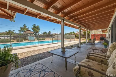 16230 Saint Timothy Road, Apple Valley, CA 92307 - Photo 40