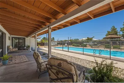 16230 Saint Timothy Road, Apple Valley, CA 92307 - Photo 38