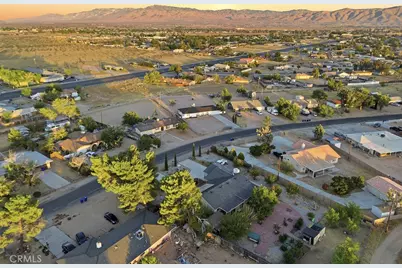 13229 Algonquin Road, Apple Valley, CA 92308 - Photo 32