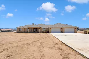 14201 Rodeo Rd, Hesperia, CA 92344 - Photo 1