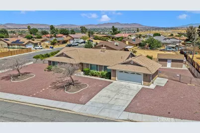 13935 Apple Creek, Victorville, CA 92395 - Photo 66
