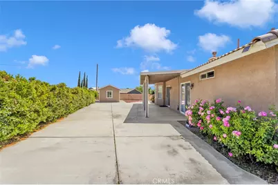 13935 Apple Creek, Victorville, CA 92395 - Photo 44