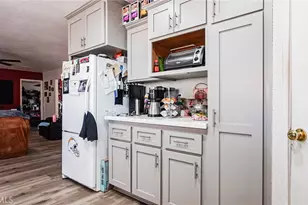 12786 4th, Victorville, CA 92395 - Photo 10