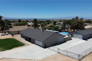 16830 Ocotilla Rd, Apple Valley, CA 92307 - Photo 2