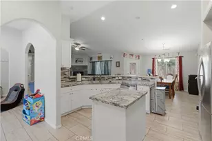 8984 Peach Ave, Hesperia, CA 92345 - Photo 10