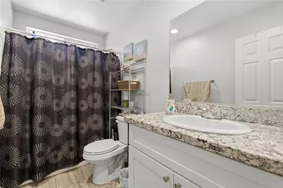 8984 Peach Ave, Hesperia, CA 92345 - Photo 32