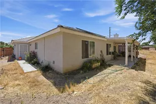 8984 Peach Ave, Hesperia, CA 92345 - Photo 36