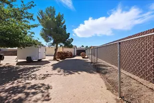 7344 Oxford Ave, Hesperia, CA 92345 - Photo 34