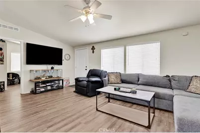 7162 Emily, Adelanto, CA 92301 - Photo 10
