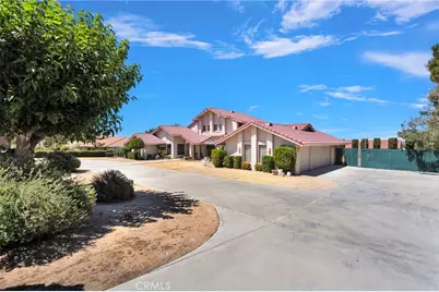 13094 Modoc Court, Apple Valley, CA 92308 - Photo 2