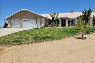 8477 Malpaso, Pinon Hills, CA 92371 - Photo 1