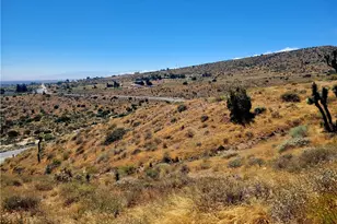 8477 Malpaso, Pinon Hills, CA 92371 - Photo 6