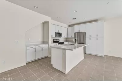 15982 Parkhouse #2, Fontana, CA 92336 - Photo 6