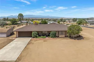 19456 St Timothy Ln, Apple Valley, CA 92307 - Photo 2