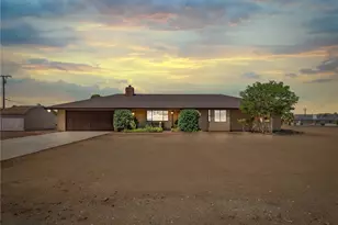 19456 St Timothy Ln, Apple Valley, CA 92307 - Photo 1