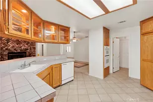 13030 Palos Grande Dr, Victorville, CA 92395 - Photo 22