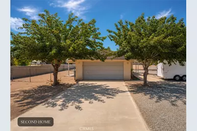 8756 Oakwood, Hesperia, CA 92345 - Photo 32