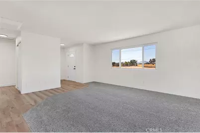 6919 Coriander, Oak Hills, CA 92344 - Photo 8