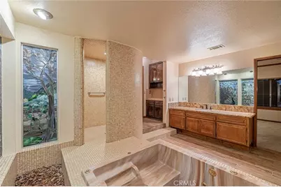 19459 Shasta Road, Apple Valley, CA 92307 - Photo 38