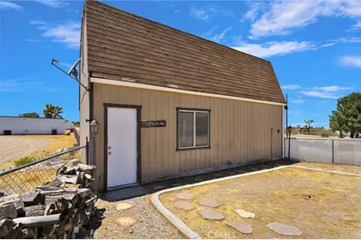 3183 McMillan Road, Phelan, CA 92371 - Photo 16