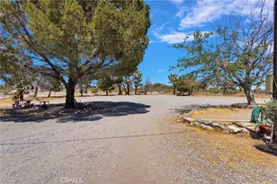 3183 McMillan Rd, Phelan, CA 92371 - Photo 18