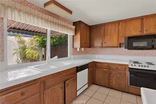 10031 Delano, Cypress, CA 90630 - Photo 18