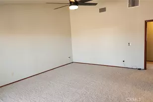 7250 Cayucos, Phelan, CA 92371 - Photo 10