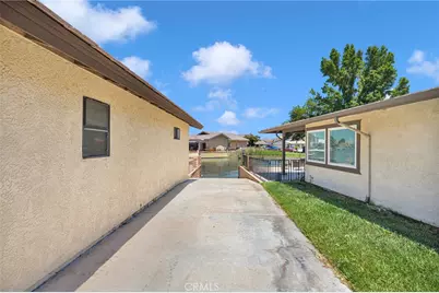 18420 Niagara, Victorville, CA 92395 - Photo 36