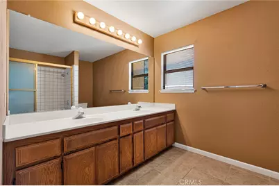 18420 Niagara, Victorville, CA 92395 - Photo 30