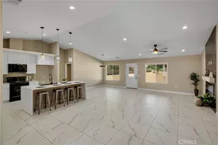 15155 Pocahantas St, Apple Valley, CA 92307 - Photo 6