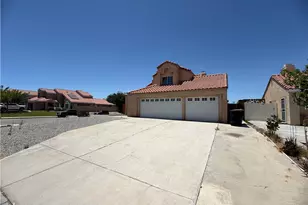 15268 San Jose, Victorville, CA 92394 - Photo 2
