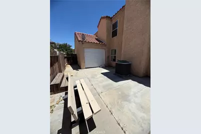 15268 San Jose, Victorville, CA 92394 - Photo 24