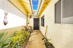 11590 Peach, Hesperia, CA 92345 - Photo 32